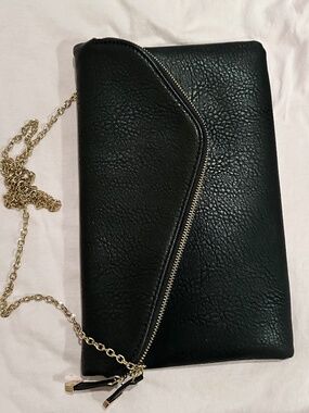 Urban Expressions Black Envelope Clutch